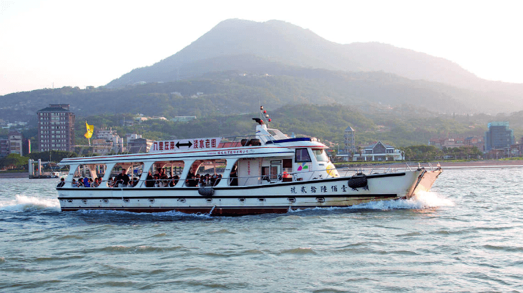 Day 3: Taiwan Pastry Culture × Tamsui Old Street & Riverfront Ferry