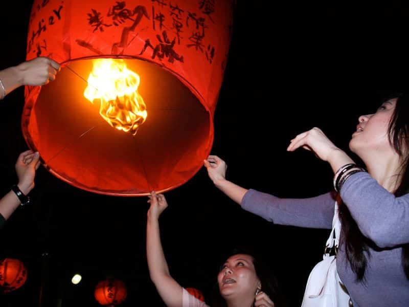 Day 5: Sky Lanterns at Shifen × Nostalgic Mountain Town of Jiufen