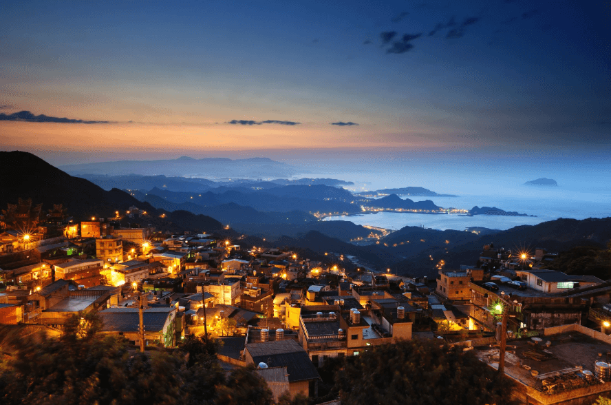 Day 5: Sky Lanterns at Shifen × Nostalgic Mountain Town of Jiufen