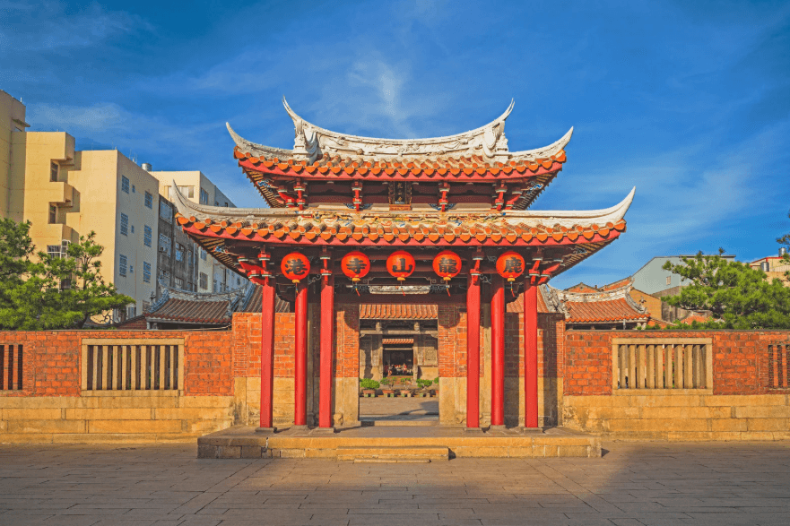 Day 6: Traditional Opera in Changhua × Lukang Old Street & Temples